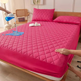 Housse magique 100% imperméable + 2 oreillers offerts !